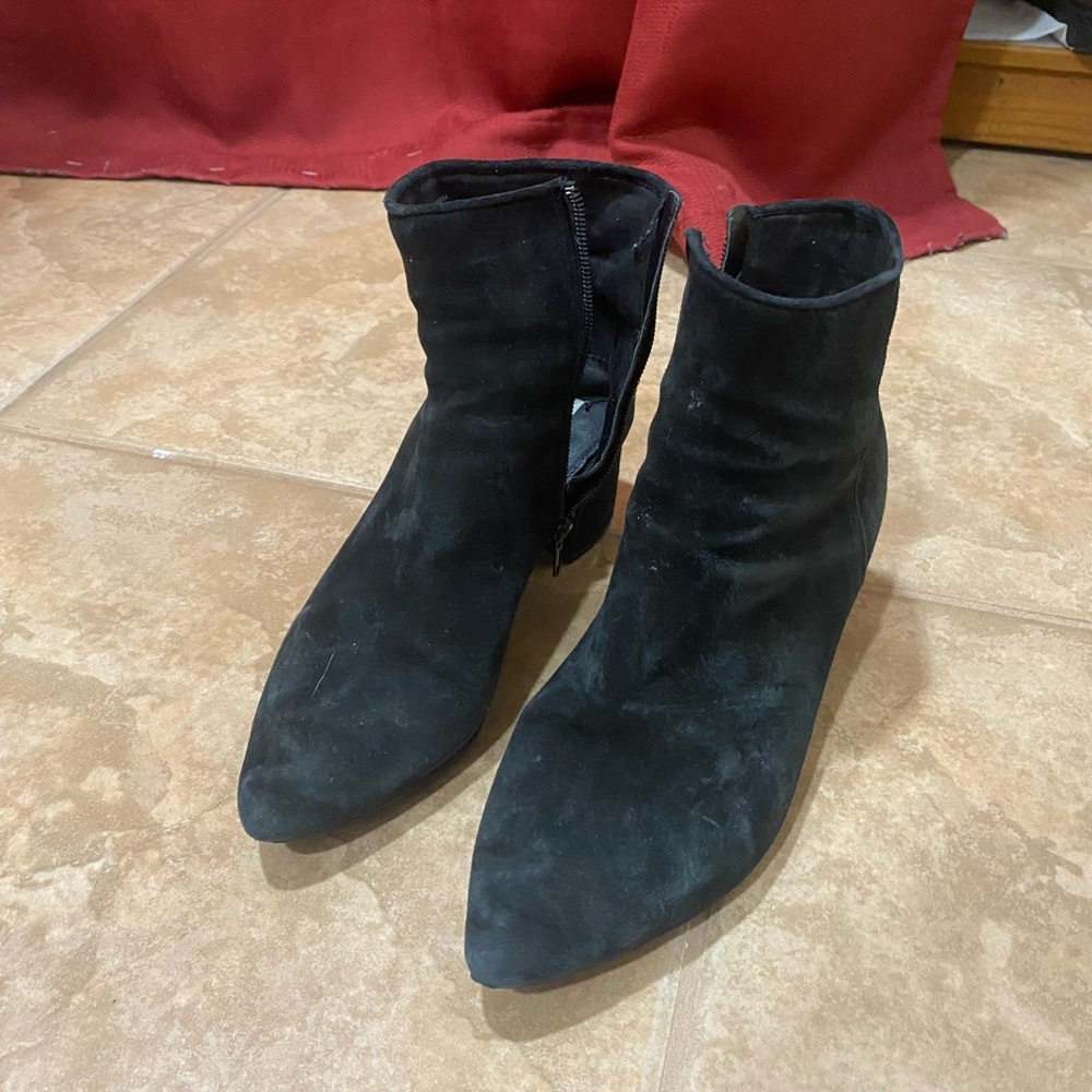 Women’s booties